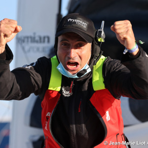 Giancarlo Pedote leaving the pontoons