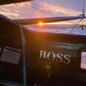 Coucher de soleil depuis le bateau Hugo Boss