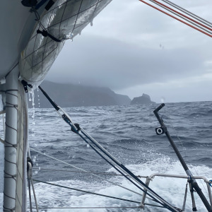 Thomas Ruyant ahead of the hunting group passing by the Gough Island