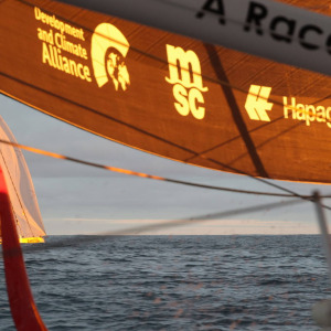 Sunset on the boat Bureau Vallée 2