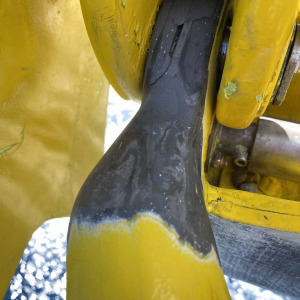 Crack on the previously damaged Manu Cousin's rudder