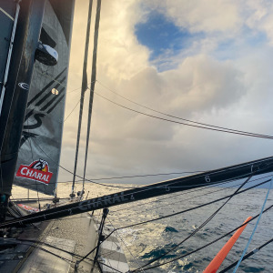 Jérémie Beyou in the group of the next skippers to pass cape Horn