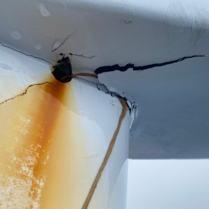 Bowsprit cracked for Sébastien Destremau