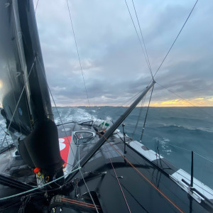 Jérémie Beyou on his way up the Atlantic Ocean 