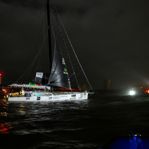 Jean Le Cam spots Les Sables d'Olonne